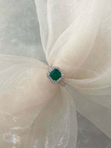 Picture of Platinum Cushion Cut Emerald Halo Ring
