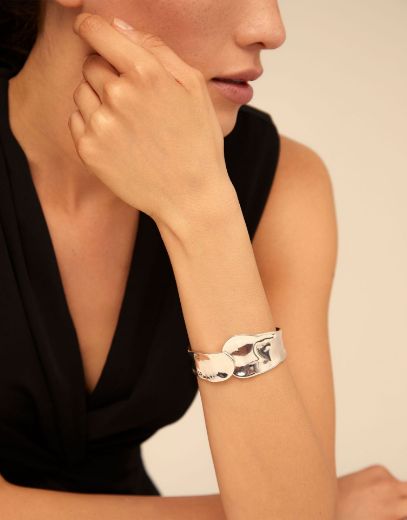 Picture of Waves Bangle 