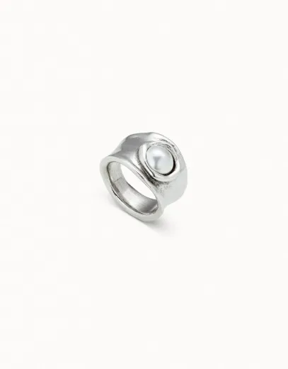 Picture of Mi Talisman Silver Ring with Pearl