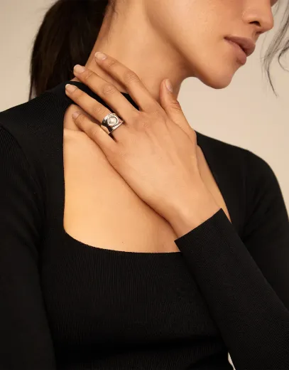Picture of Mi Talisman Silver Ring with Pearl