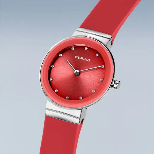 Picture of Red Silicone Classic Watch 