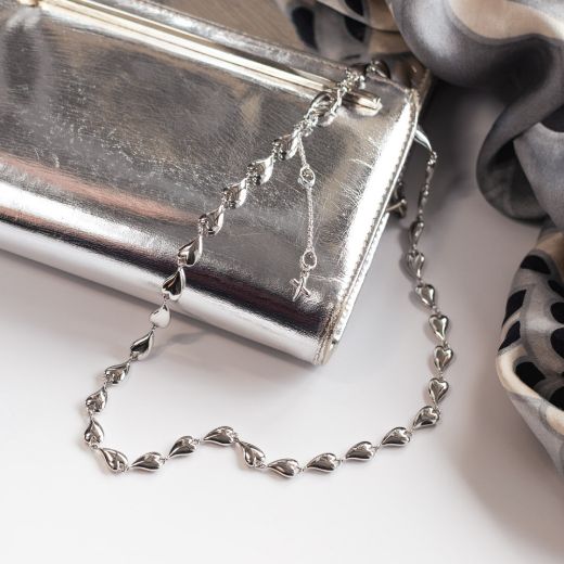 Picture of Desire Kiss Linking Hearts Collar Necklace